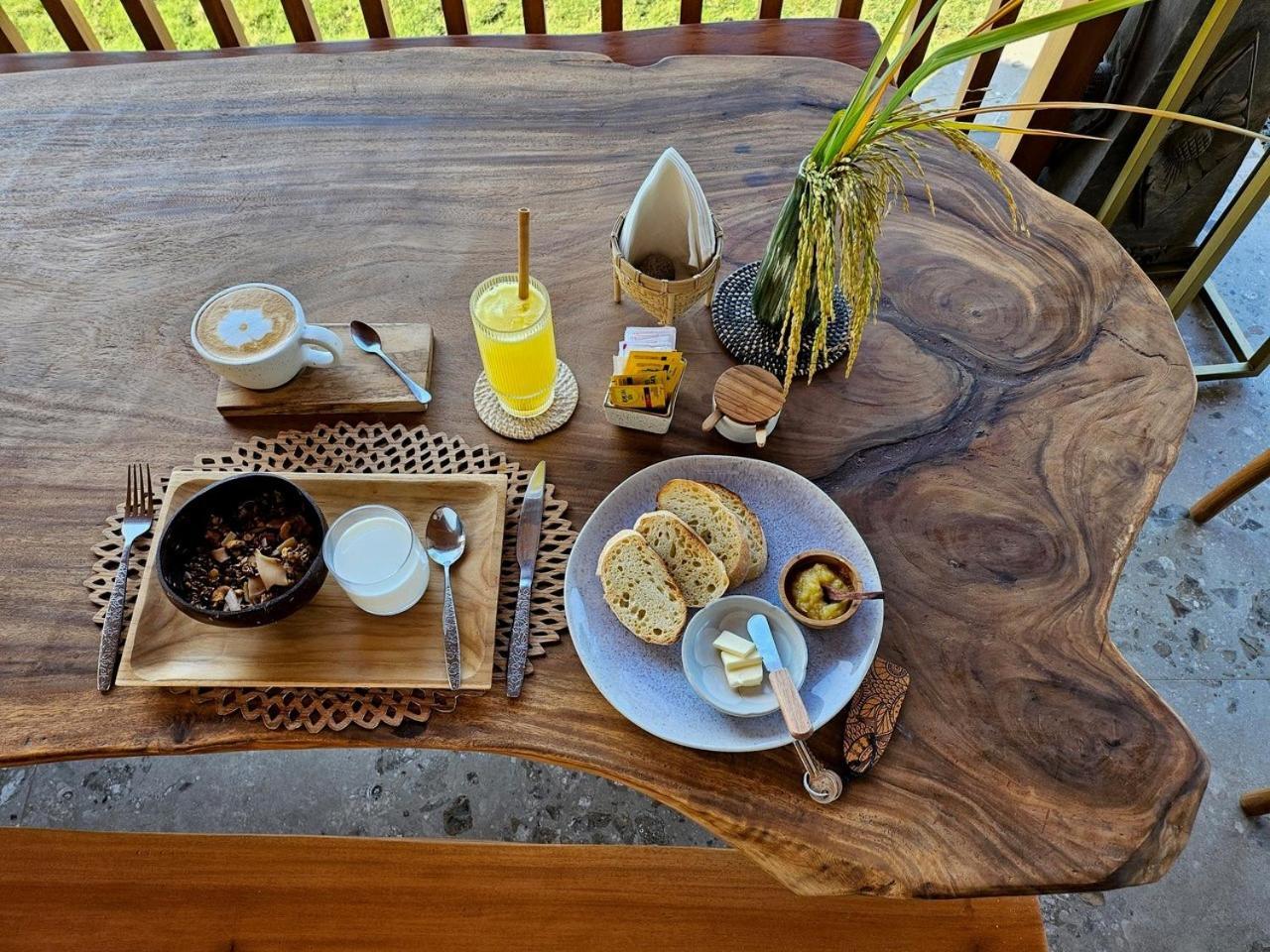 Puri Dajuma Terrace Eco Lodge & Spa Selemadeg  ภายนอก รูปภาพ