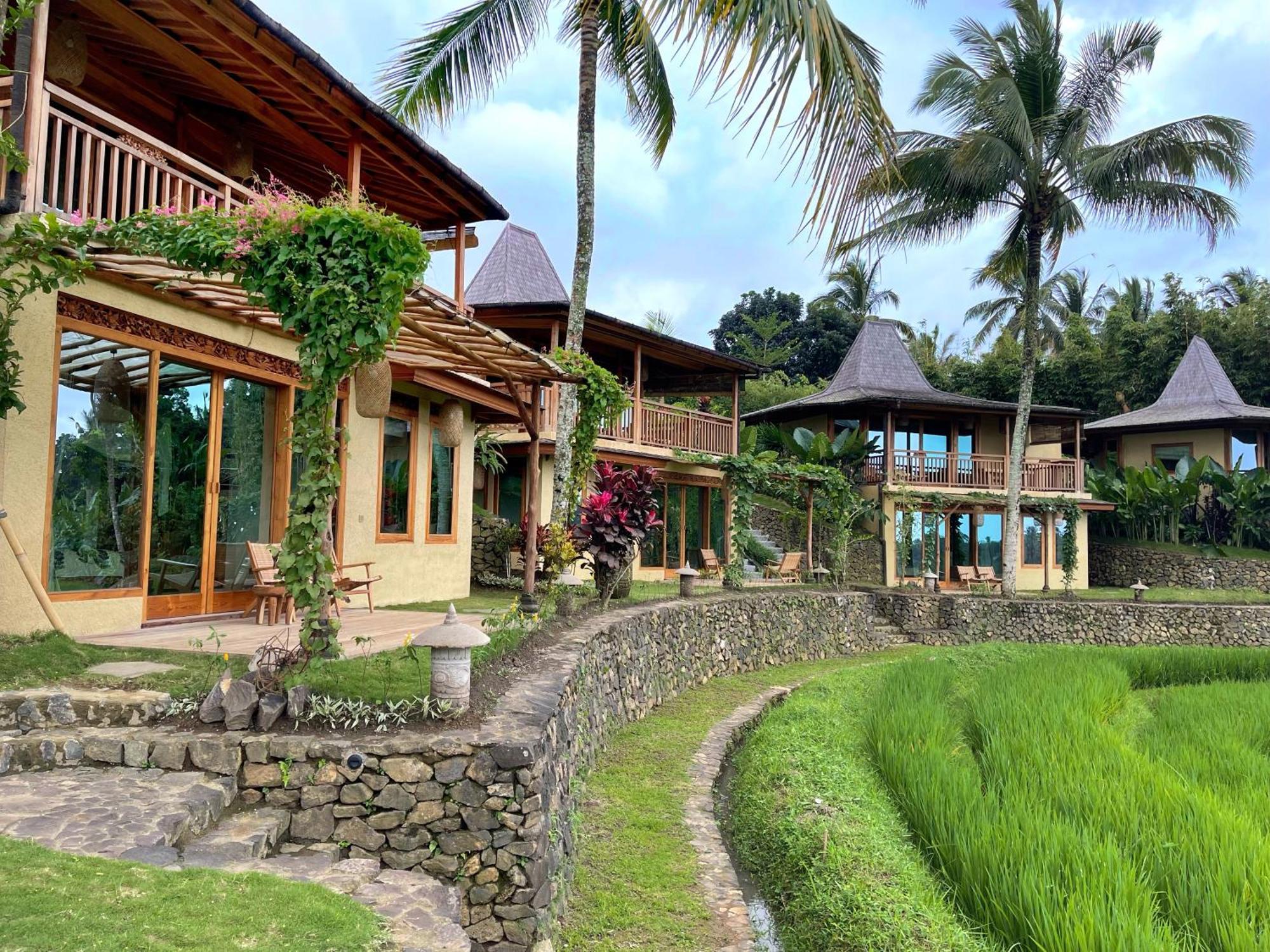 Puri Dajuma Terrace Eco Lodge & Spa Selemadeg  ภายนอก รูปภาพ